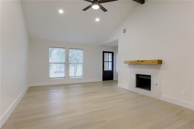 Primary Photo - 7901 Seminary Ridge Dr