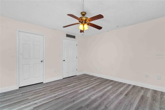 Building Photo - 500 Treasure Island Causeway