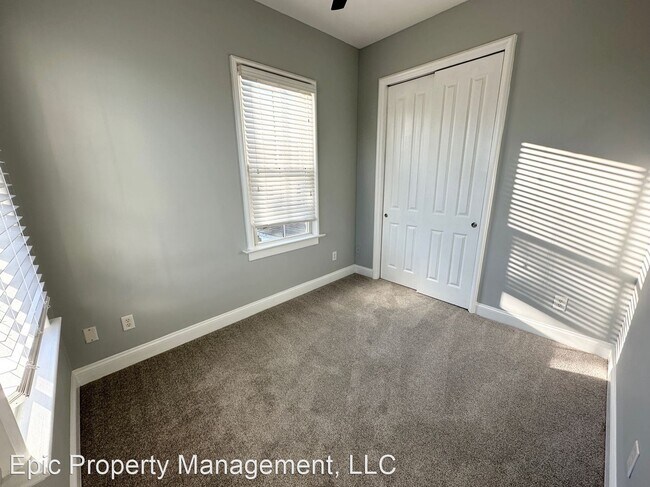 Building Photo - 2 br, 2 bath House - 4342 McCarthy St