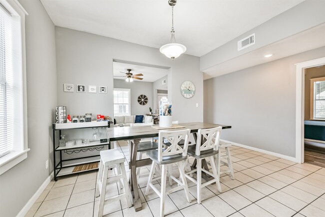 Building Photo - 2727 Avenue K