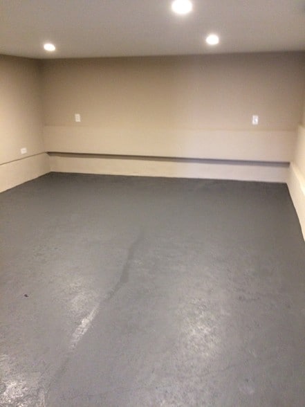 Living/TV room - 8329 Pritchard Pl