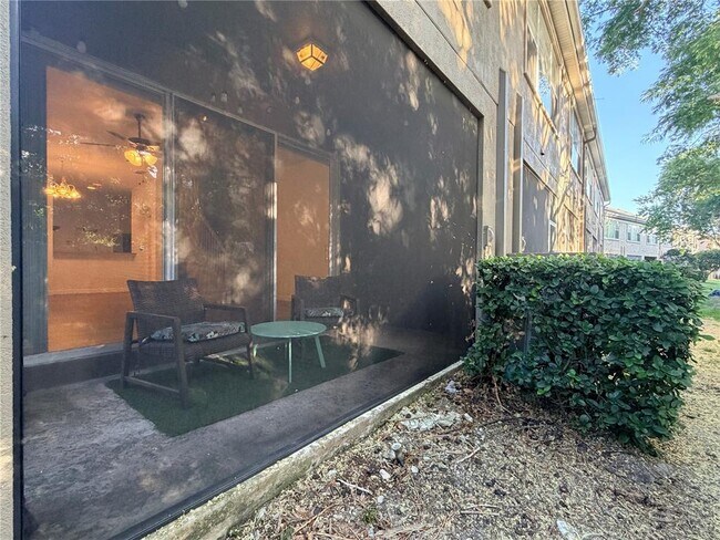 Building Photo - 4212 Bismarck Palm Dr