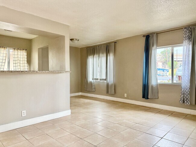 Building Photo - Ready-to-Move 2BR Apartment