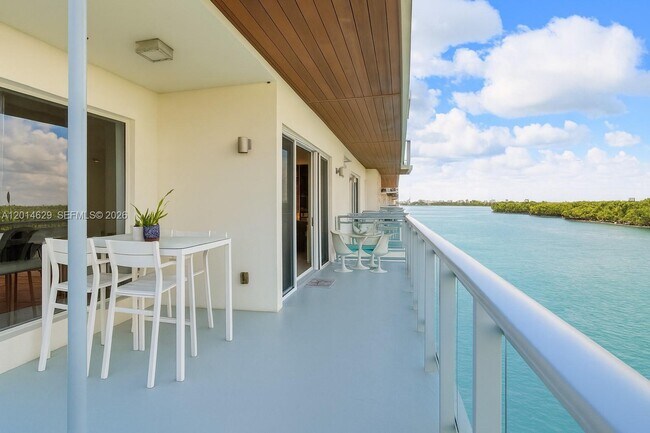 Building Photo - 6100 N Ocean Dr