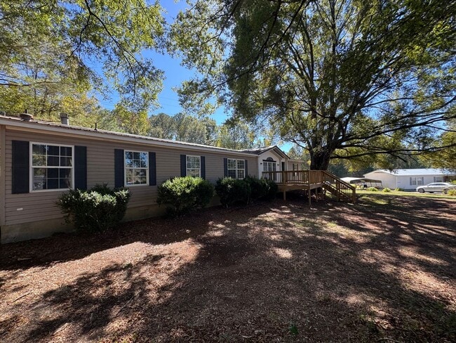 Building Photo - 236 Kue Pass