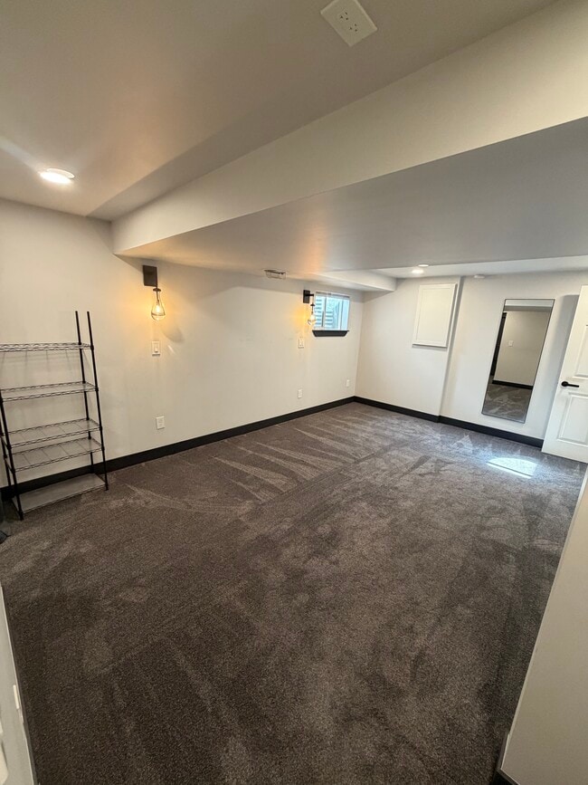 Building Photo - 6222 Alkire Ct