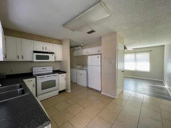 Building Photo - Your Dream Duplex Awaits in Charming Snyder!