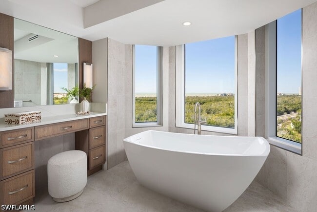 Building Photo - 6849 Grenadier Blvd