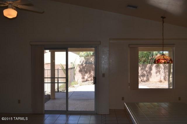 Building Photo - 9127 E Wolfberry St