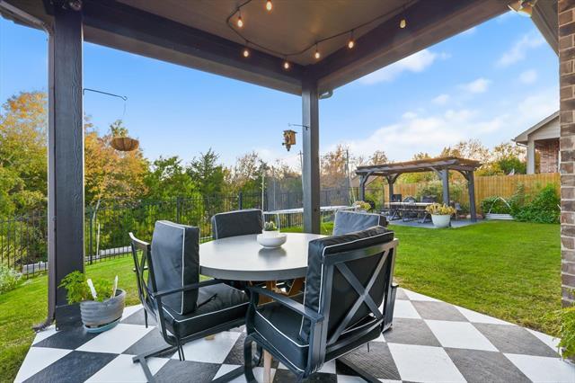 Building Photo - 234 Lindenwood Ave