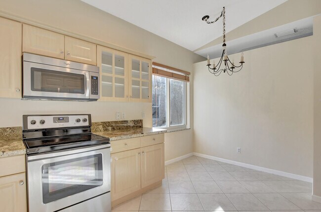 Building Photo - 4893 NW 59th Ct