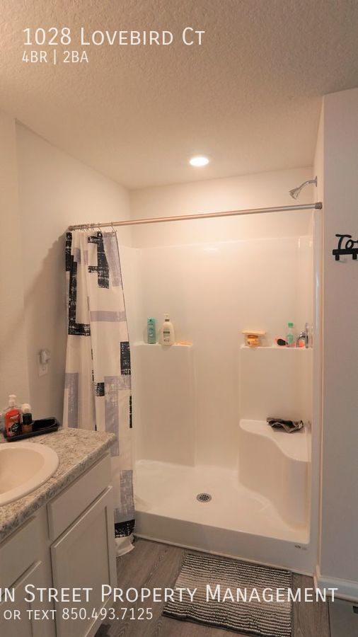 Building Photo - 1028 Lovebird Ct
