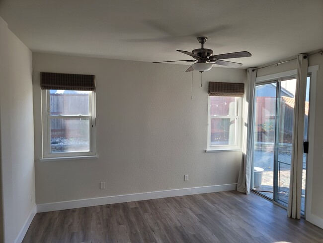 Building Photo - 8033 Horncastle Ave