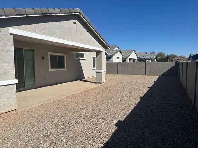 Building Photo - NEW Costa Verde upgraded home in Mountain View Ranch