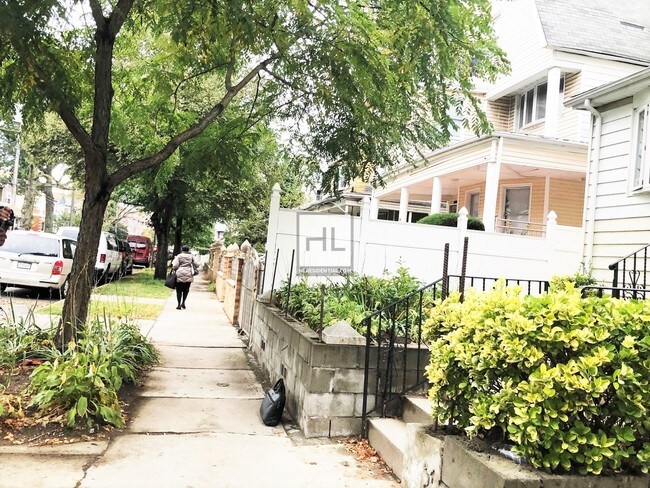 Primary Photo - BROOKLYN AVENUE