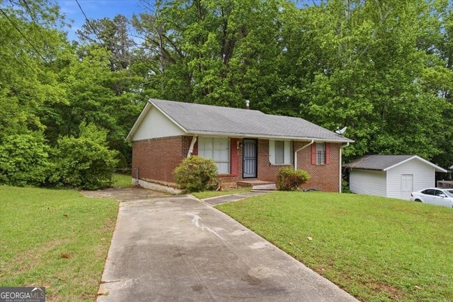 Building Photo - 1947 Grange Dr SE