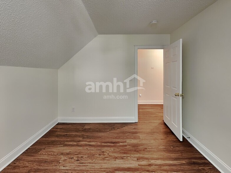 Building Photo - 13429 Glenwyck Ln