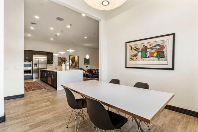 Building Photo - 10437 E Monterra Way