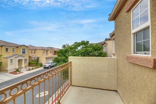 Building Photo - 9249 Nerone Ave