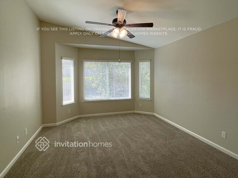 Building Photo - 395 Atlantic Dr