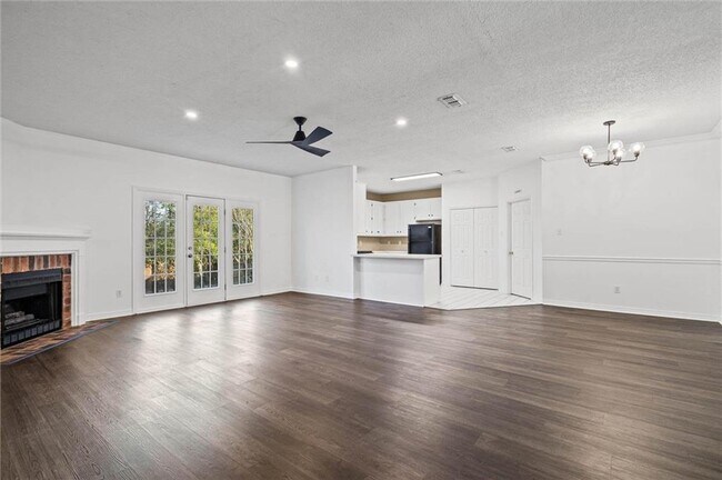 Building Photo - 1263 Smithfield Rd E