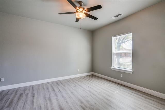 Building Photo - 2751 E 1st St