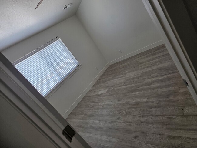 Building Photo - 54 N 2050 W