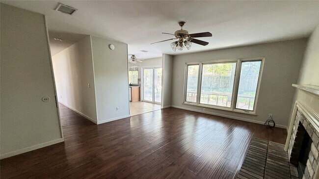 Building Photo - 7771 Springville Dr