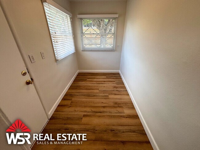 Building Photo - Charming 3-Bed Home in the Heart of Rivers...