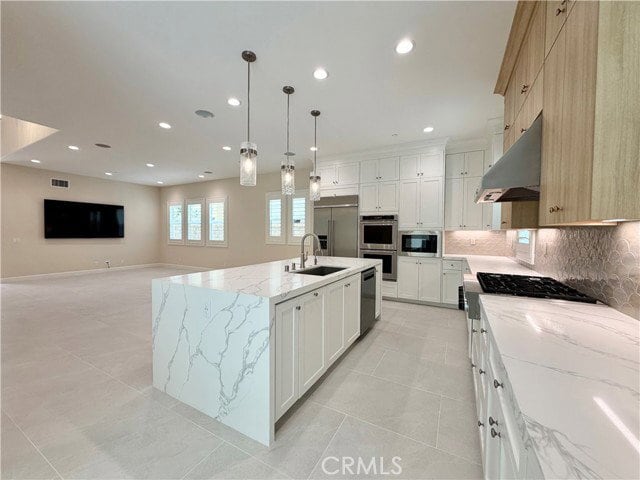 Building Photo - 98 Pinnacle Dr