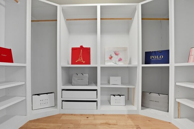 Building Photo - 6518 Kury Ln