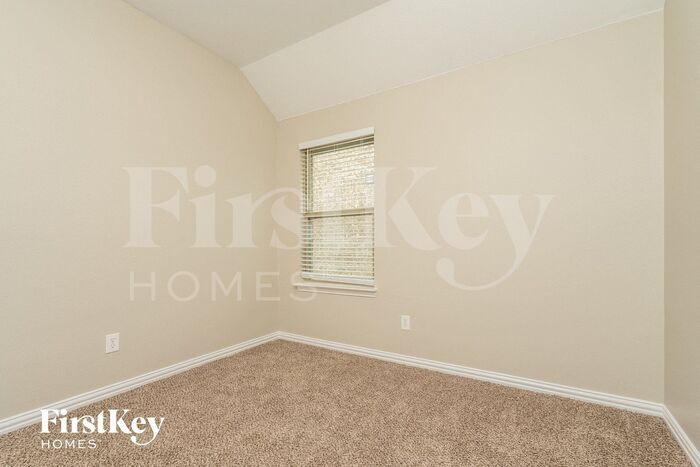 Building Photo - 185 Pleasant Hill Ln