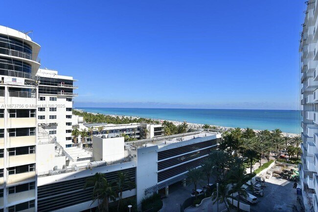 Primary Photo - 100 Lincoln Rd