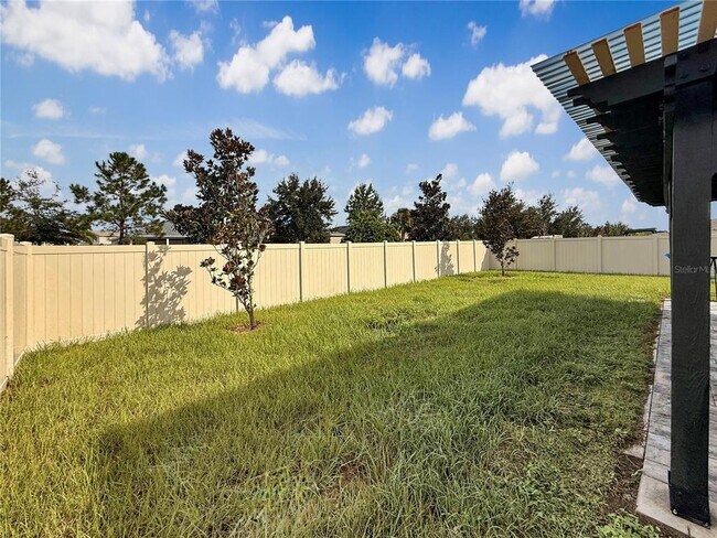 Building Photo - 4411 Holstein St