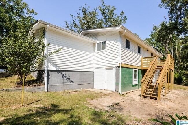 Building Photo - 7637 Ridge Tree Ln
