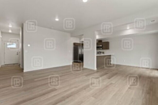 Building Photo - 209 S Grady Ln