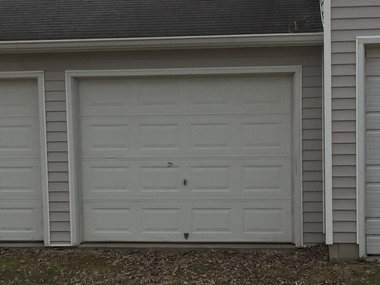 Building Photo - 365 Duo Dr