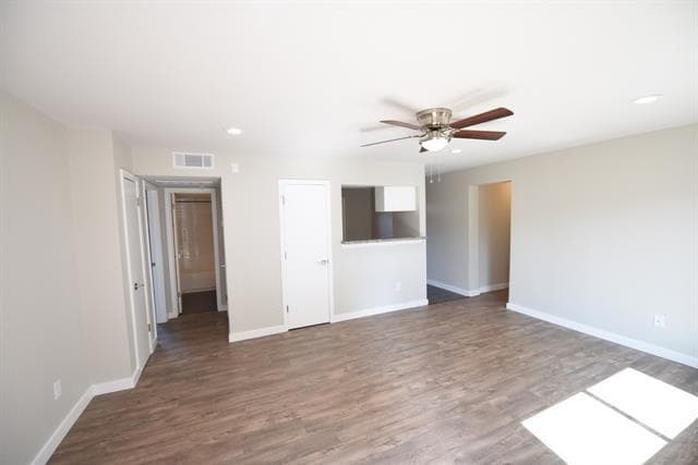 Building Photo - 5408 Reiger Ave