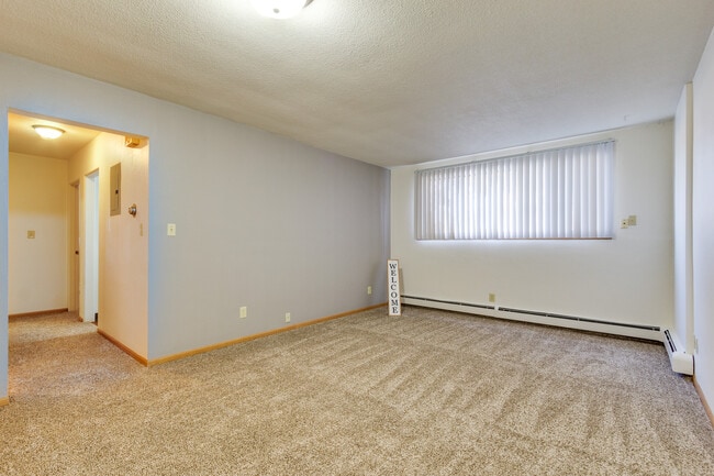 Building Photo - Stevens Apartments