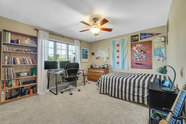 Building Photo - 10700 Churchill Dr