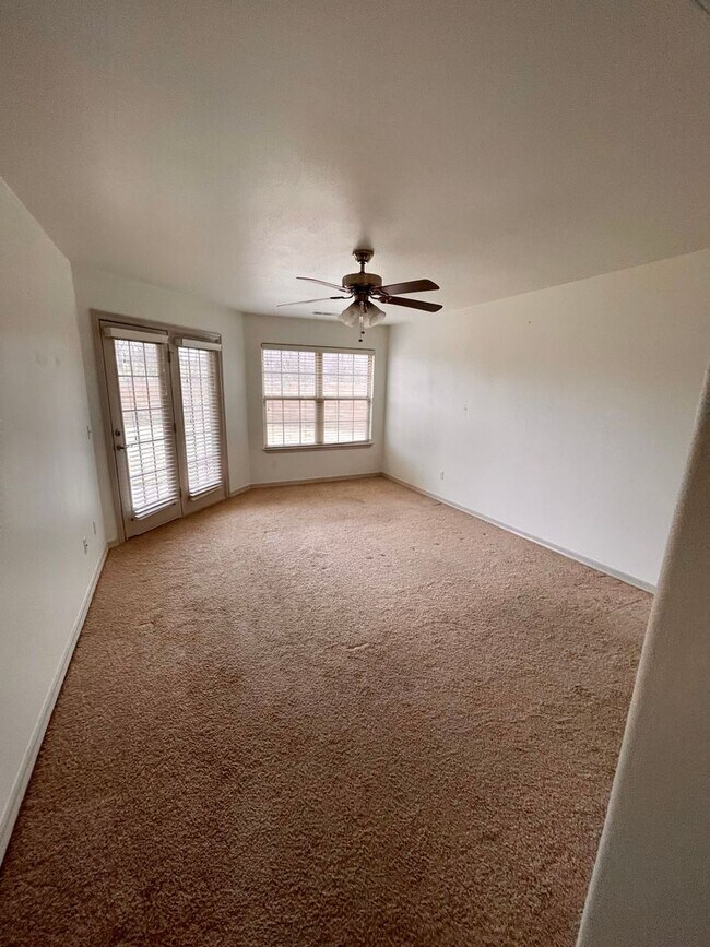 Building Photo - Gorgeous 3 Bedroom/ 2 Bath Home for Rent i...