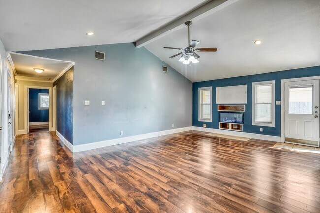 Building Photo - 18731 Shannon Glen Ln