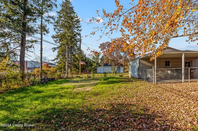 Building Photo - 704 Indian Ridge Rd