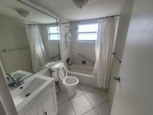 Building Photo - 457 Brittany Dr