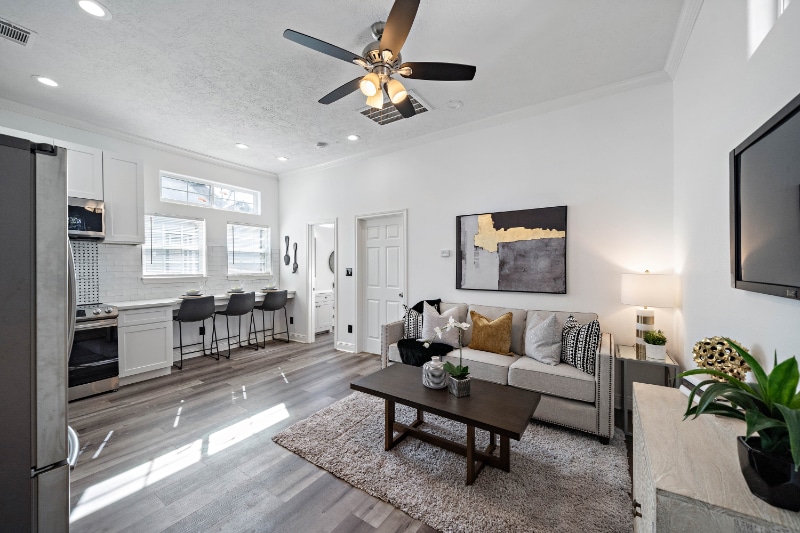 Building Photo - 2720 Briley St