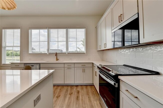 Building Photo - 430 Argosy Pk Cir