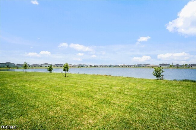 Building Photo - 17633 Paradiso Wy