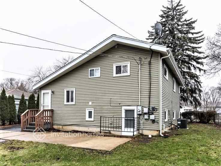 Building Photo - 439 N 3rd Ave