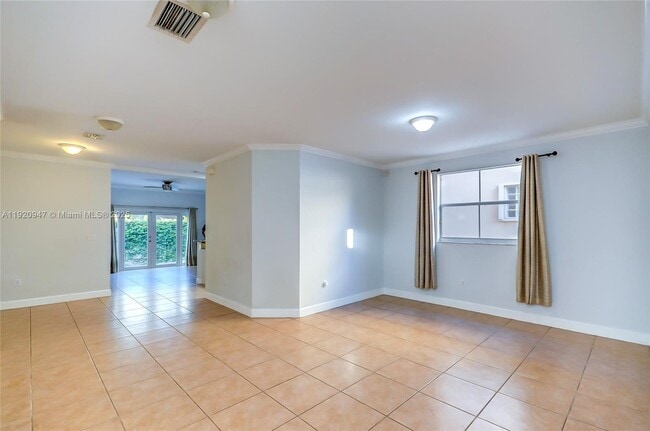 Building Photo - 11331 NW 44th Terrace