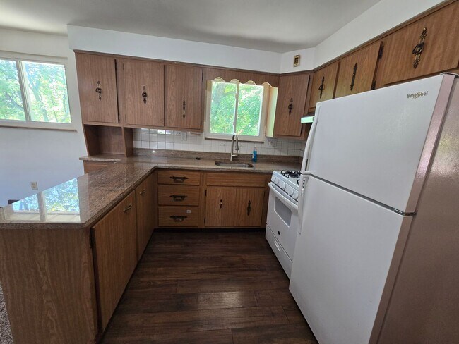 Building Photo - 6388 Saltsburg Rd